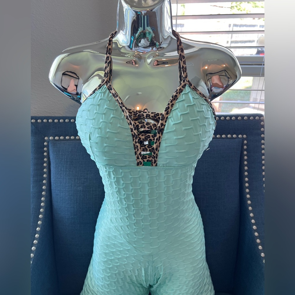 Jumpsuit - Picture 2 of 3